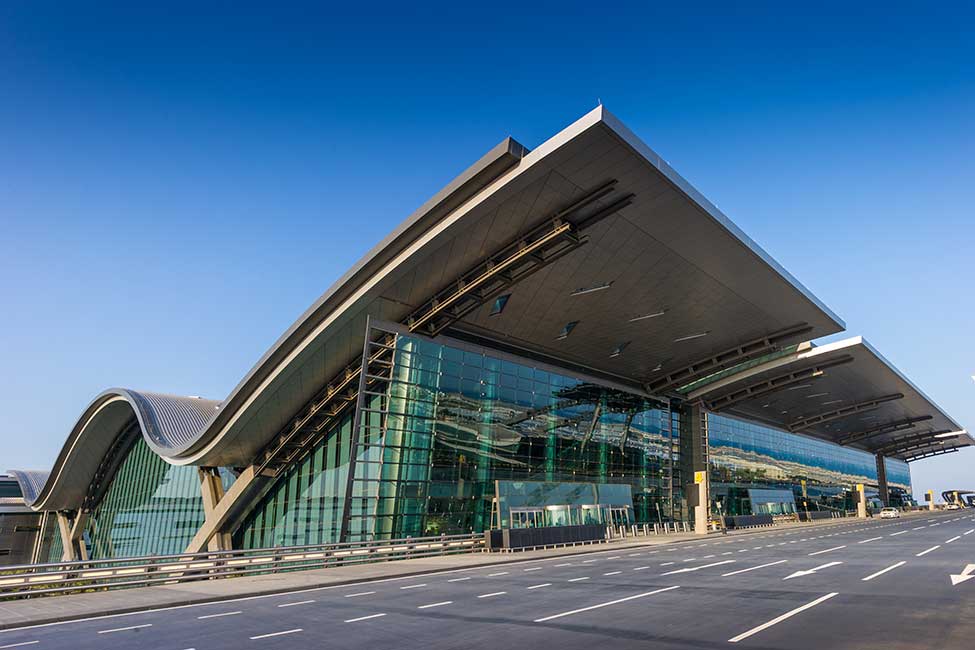 hamad-international-airport-exterior-departures-road-2014